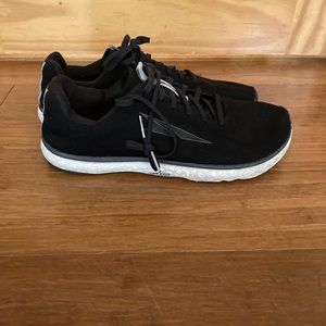 Altra men’s shoes size 12